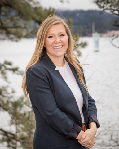 Karli Martinez Real Estate Agent Lake Arrowhead Ca.